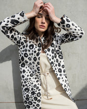 Load image into Gallery viewer, October Dots Abaya