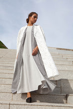 Load image into Gallery viewer, Chic Androgyny Abaya
