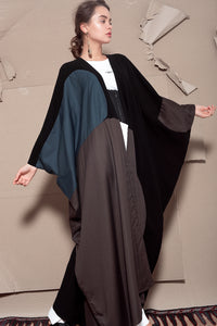 The Elusive Abaya