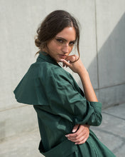 Load image into Gallery viewer, Emerald City Abaya
