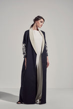 Load image into Gallery viewer, The Eminent Abaya

