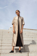 Load image into Gallery viewer, Prim Fauve Abaya
