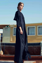 Load image into Gallery viewer, The Transient Abaya In Black
